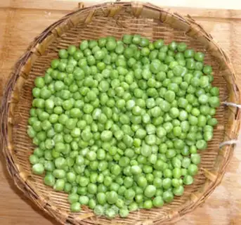 Make Blue bean pig belly soup step 2