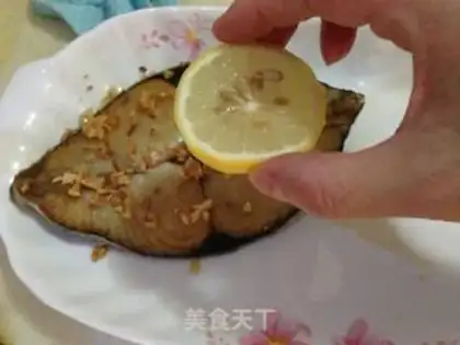 Make Garlic horsefish step 5