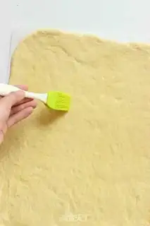 Make Cinnamon rolls step 6