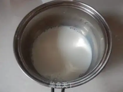 Make Cherry cream pudding step 1