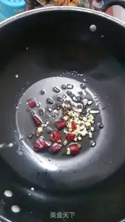 Make Spicy potato chips step 2