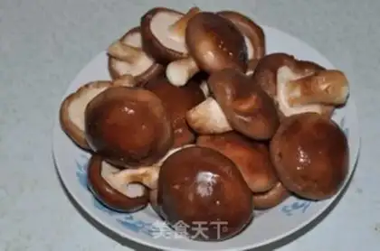 Make Mushroom sauce step 0