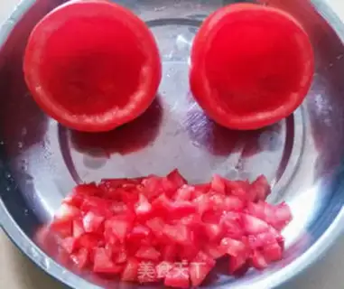 Make Tomato egg salad step 1