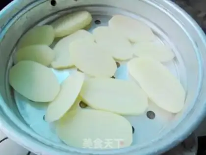 Make Mushroom corn thin soup step 1