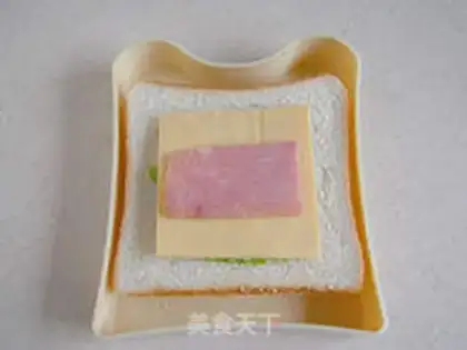 Make Ham sandwich step 3