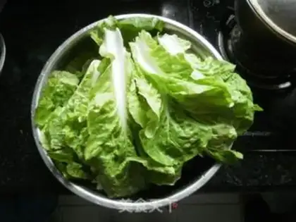 Make Soup for cabbage fish step 1