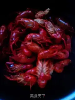 Make Spicy lobster step 2
