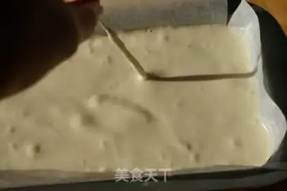 Make Japanese sponge cake step 4