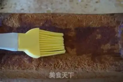 Make Japanese sponge cake step 5