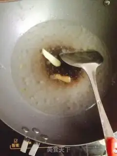 Make Seafood soup step 1