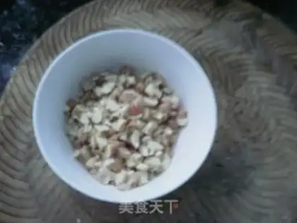 Make Porridge of the red-tree purple peanuts step 1
