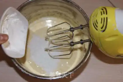 Make Tiger cake roll step 1