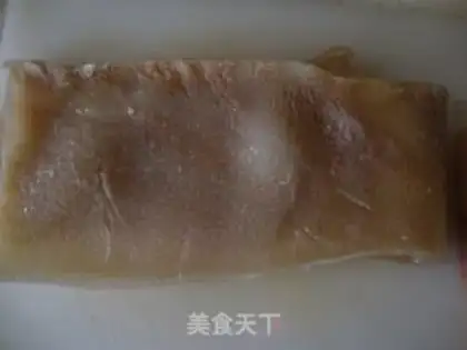 Make The soy-muffled pig-skin step 1