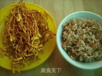 Make Goldflies, red rice balls step 1