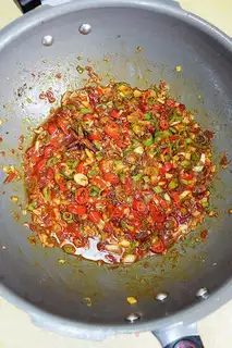 Make Bean petal saloon step 4
