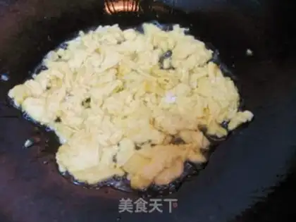 Make Weed and ham and egg fried rice step 2