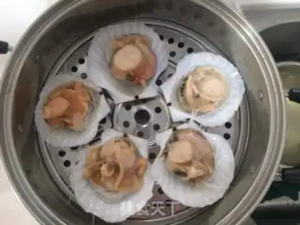 Make Garlic scallops step 5