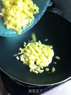 Make Pineapple pie step 2