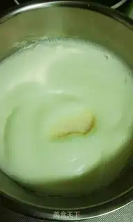 Make Yogurt cake step 7