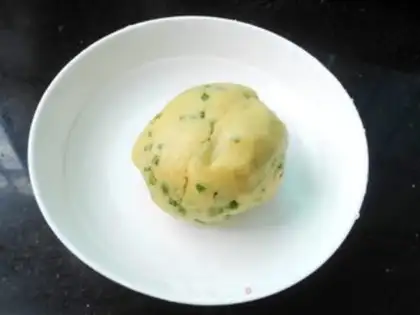 Make Cheese onion cookies step 3