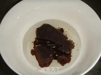 Make Chocolate cream cake step 0