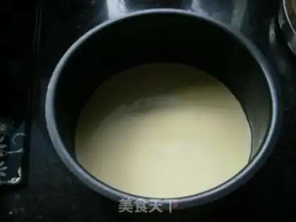 Make Strawberry birthday cake step 10