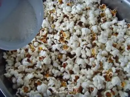 Make Butter popcorn step 2