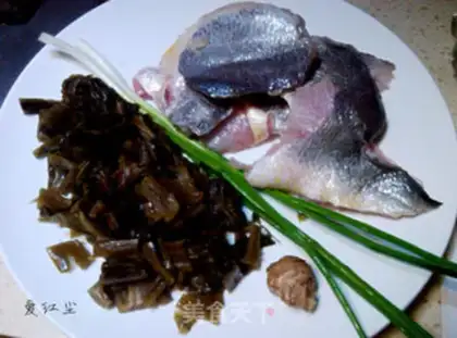 Make Yellow fish noodles step 0
