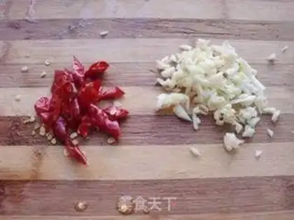 Make Garlic for pumpkin vines step 2