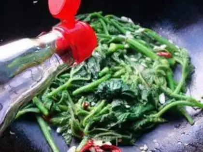 Make Garlic for pumpkin vines step 6