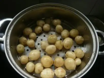 Make Quite a little potato step 1