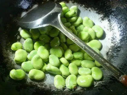 Make Squeeze the beans step 4