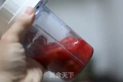 Make Strawberry vanilla ice cream step 1