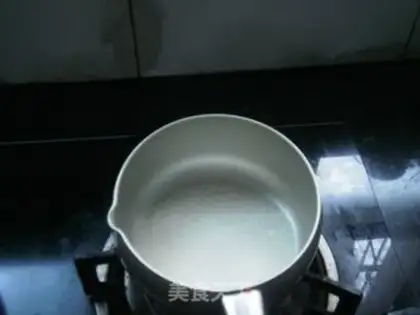 Make Caramel milk pudding step 1