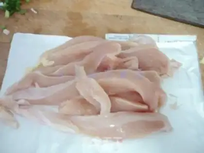 Make Old Beijing chicken roll step 1
