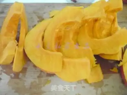 Make Red-tree limo pumpkin step 2