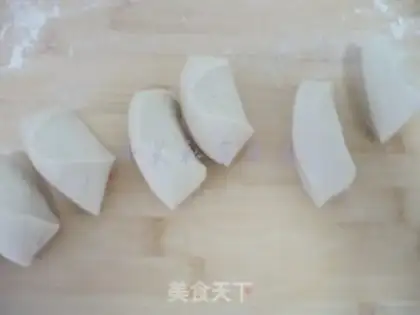 Make Old Beijing chicken roll step 5