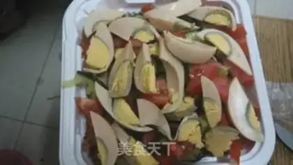 Make Egg and vegetable salad step 3