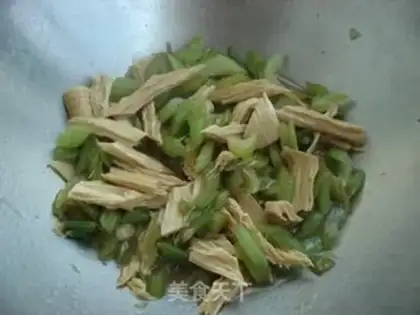Make Celery mackerel step 6
