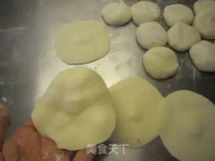 Make Screech pork buns step 11