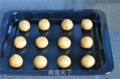 Make Mini peaches step 5
