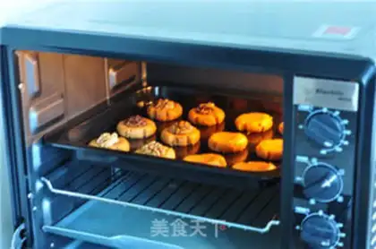 Make Mini peaches step 9