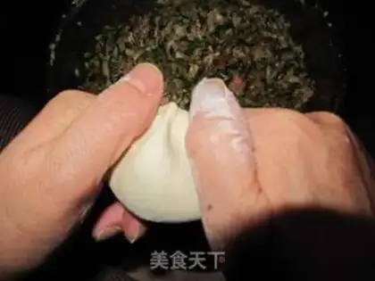 Make Pork and mushroom dumplings step 25