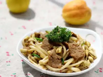 Make Beef-sprouts step 16