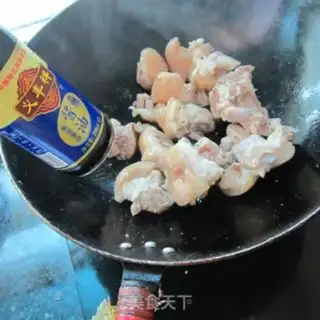 Make Red burning pig hoof step 3