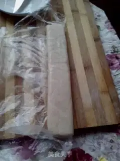 Make Bag salad sandwich step 4