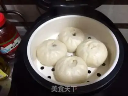 Make Bean-fruit bun step 6
