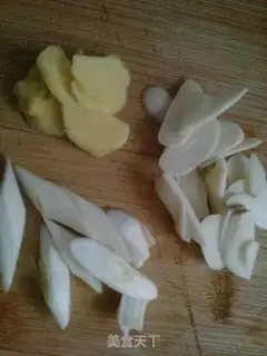 Make The fragrance of chicken wings and legs step 2