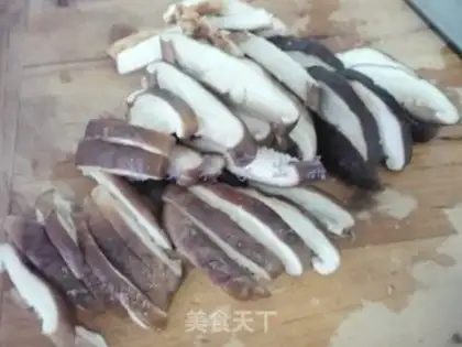 Make Mushroom oil step 1