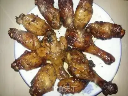 Make The fragrance of chicken wings and legs step 6